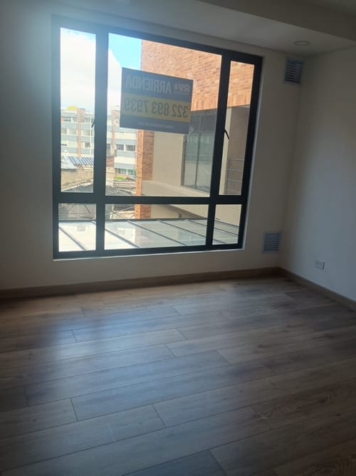 Apartaestudio en arriendo en La Floresta, Bogotá, 28 m² · foto 3 de 11