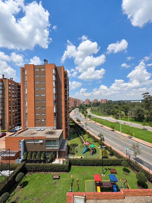 Apartamento de 3 alcobas en arriendo en Villas De Granada, Bogotá, 89 m² · foto 13 de 18