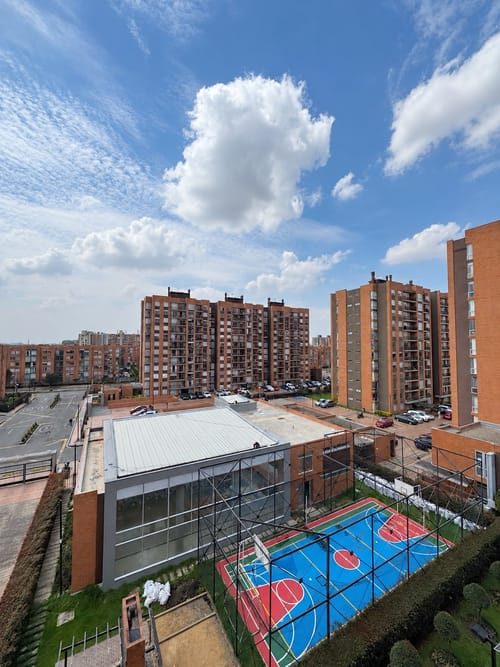 Apartamento de 3 alcobas en arriendo en Villas De Granada, Bogotá, 89 m² · foto 12 de 18