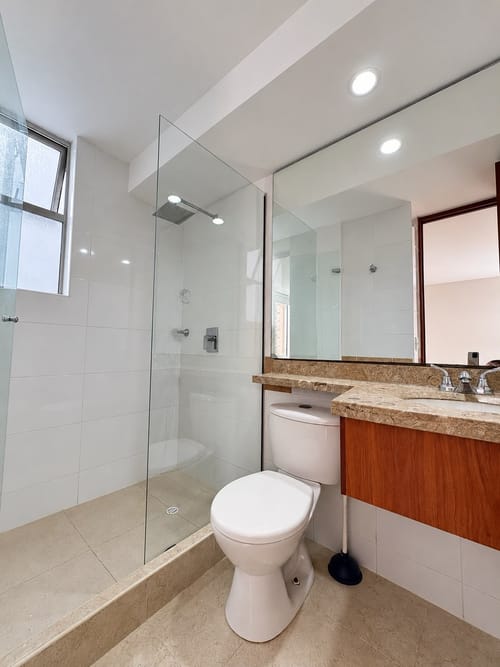 Apartamento de 3 alcobas en arriendo en Villas De Granada, Bogotá, 89 m² · foto 11 de 18