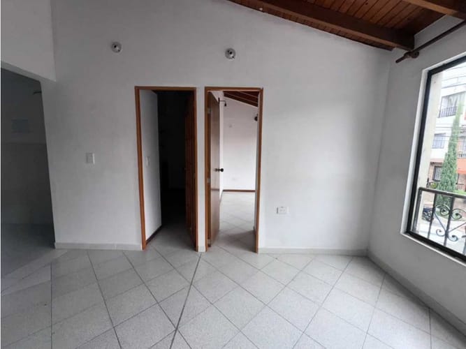 Apartamento de 2 alcobas en arriendo en Santa Mónica, Bogotá, 52 m² · foto 4 de 12