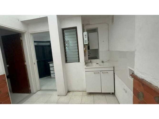 Apartamento de 2 alcobas en arriendo en Santa Mónica, Bogotá, 52 m² · foto 8 de 12
