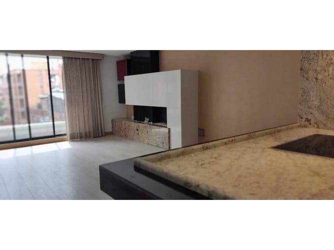 Apartamento de 3 alcobas en arriendo en Santa Paula, Bogotá, 129 m² · foto 4 de 24