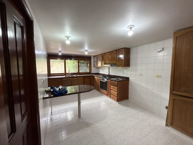 Casa de 5 alcobas en venta en Suba Urbano, Bogotá, 280 m² · foto 11 de 24