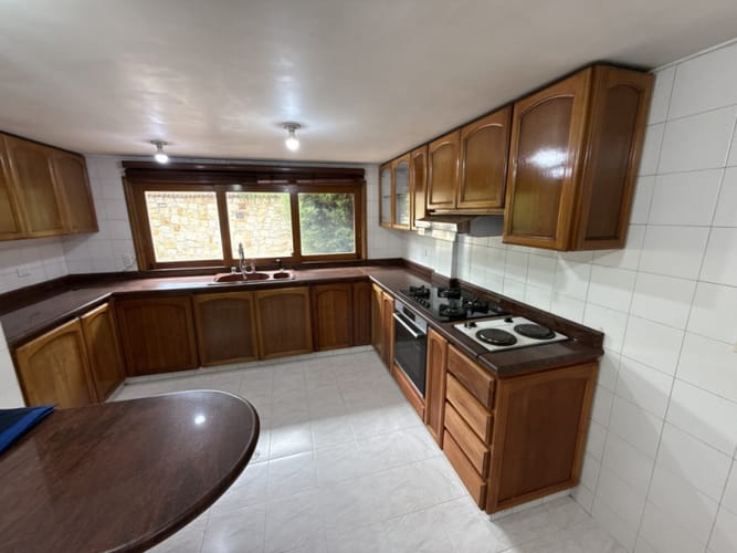 Casa de 5 alcobas en venta en Suba Urbano, Bogotá, 280 m² · foto 13 de 24