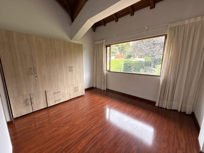 Casa de 5 alcobas en venta en Suba Urbano, Bogotá, 280 m² · foto 16 de 24