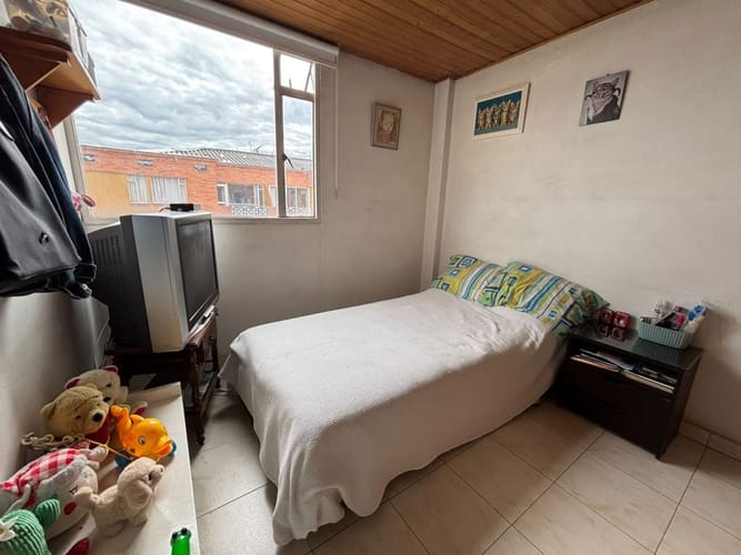 Apartamento de 3 alcobas en venta en Villa Del Prado, Bogotá, 66 m² · foto 15 de 24