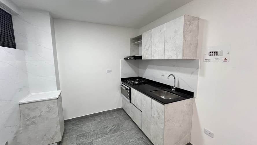Apartamento de 2 alcobas en venta en La Granja, Bogotá, 58 m² · foto 6 de 19