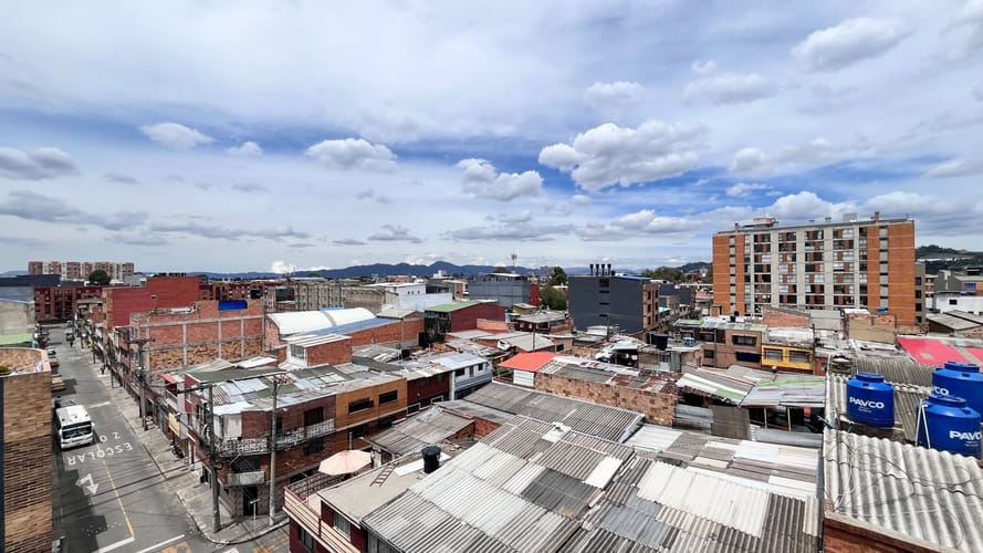 Apartamento de 2 alcobas en venta en La Granja, Bogotá, 58 m² · foto 17 de 19