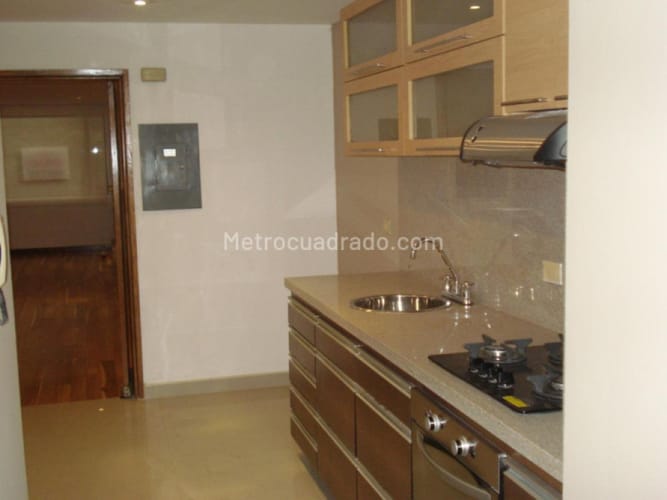 Apartamento de 2 alcobas en venta en Las Acacias, Bogotá, 130 m² · foto 3 de 13