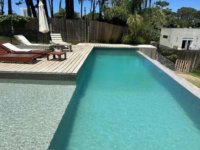 Casa en Alquiler · Foto 1