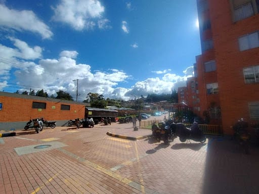 Apartamento de 3 alcobas en arriendo en El Plan, Bogotá, 48 m² · foto 20 de 20