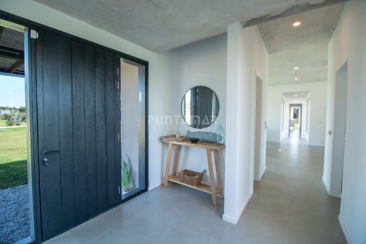 Casa en venta y alquiler en Barrio El Quijote · Foto 2