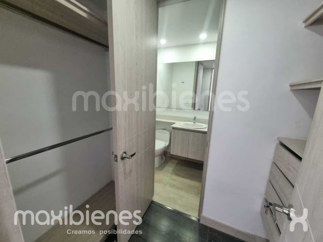 Apartamento en Arriendo en Las Lomitas, Sabaneta