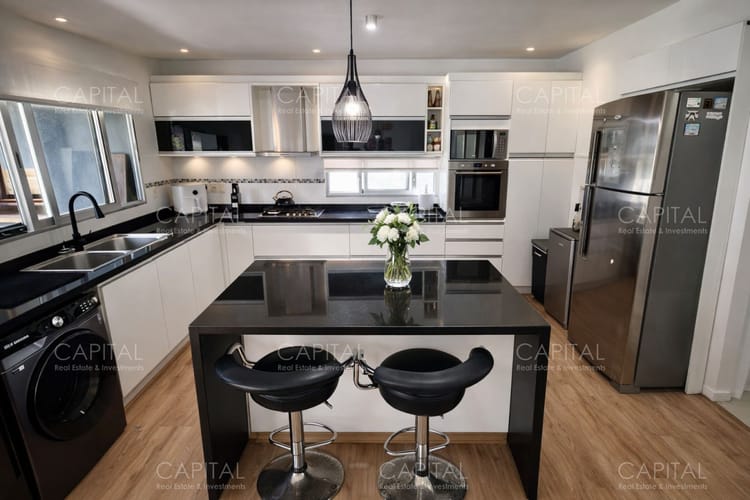 Casa en Mansa en venta y alquiler estilo moderno · Foto 4