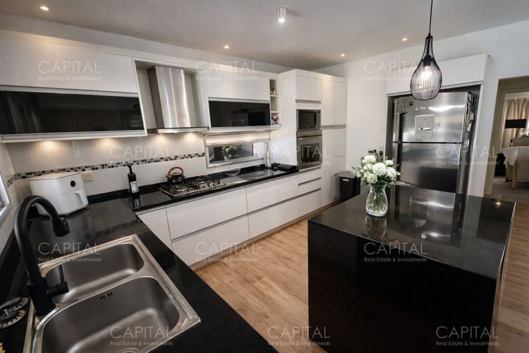 Casa en Mansa en venta y alquiler estilo moderno · Foto 5