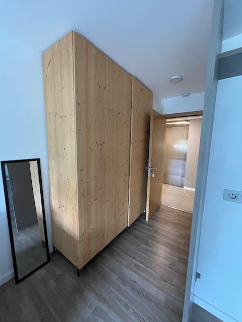 Moderno edificio. Con renta - Widok 3