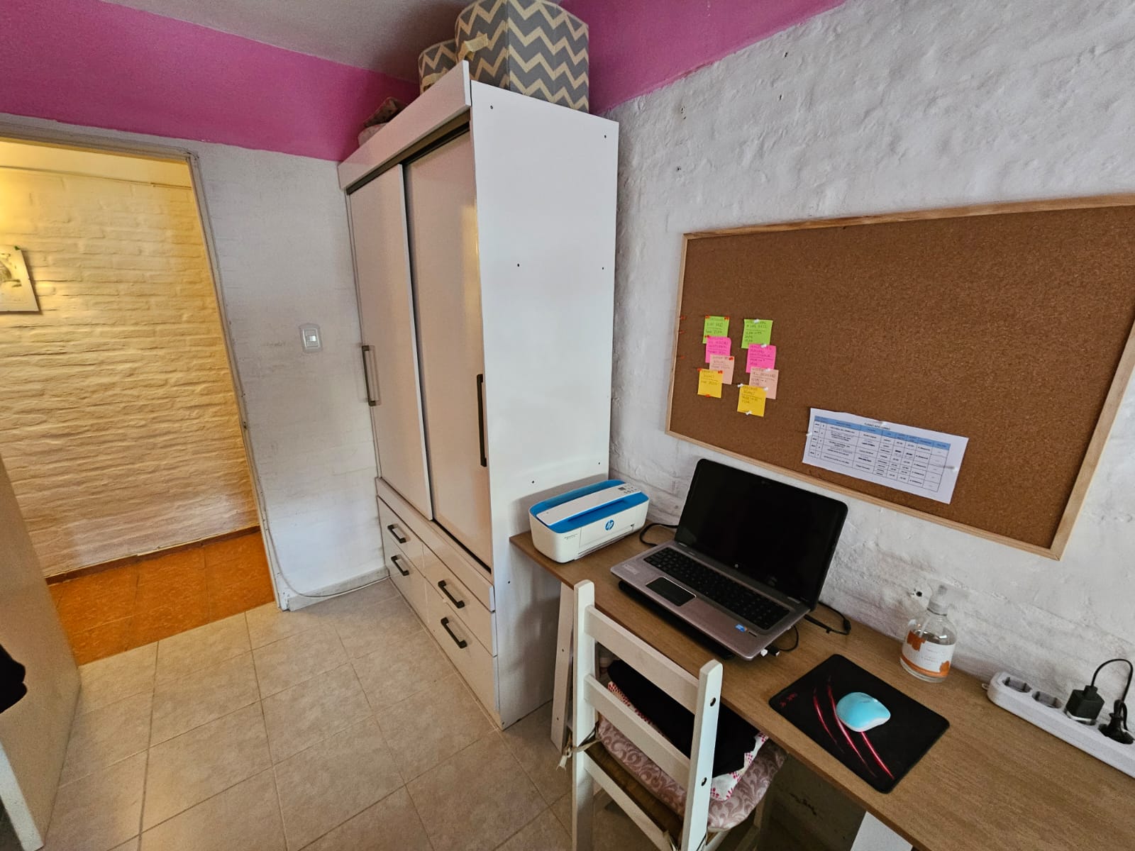 Apartamento En Barrio Sur De 3 Dormitorios Al Frente. - Widok 6