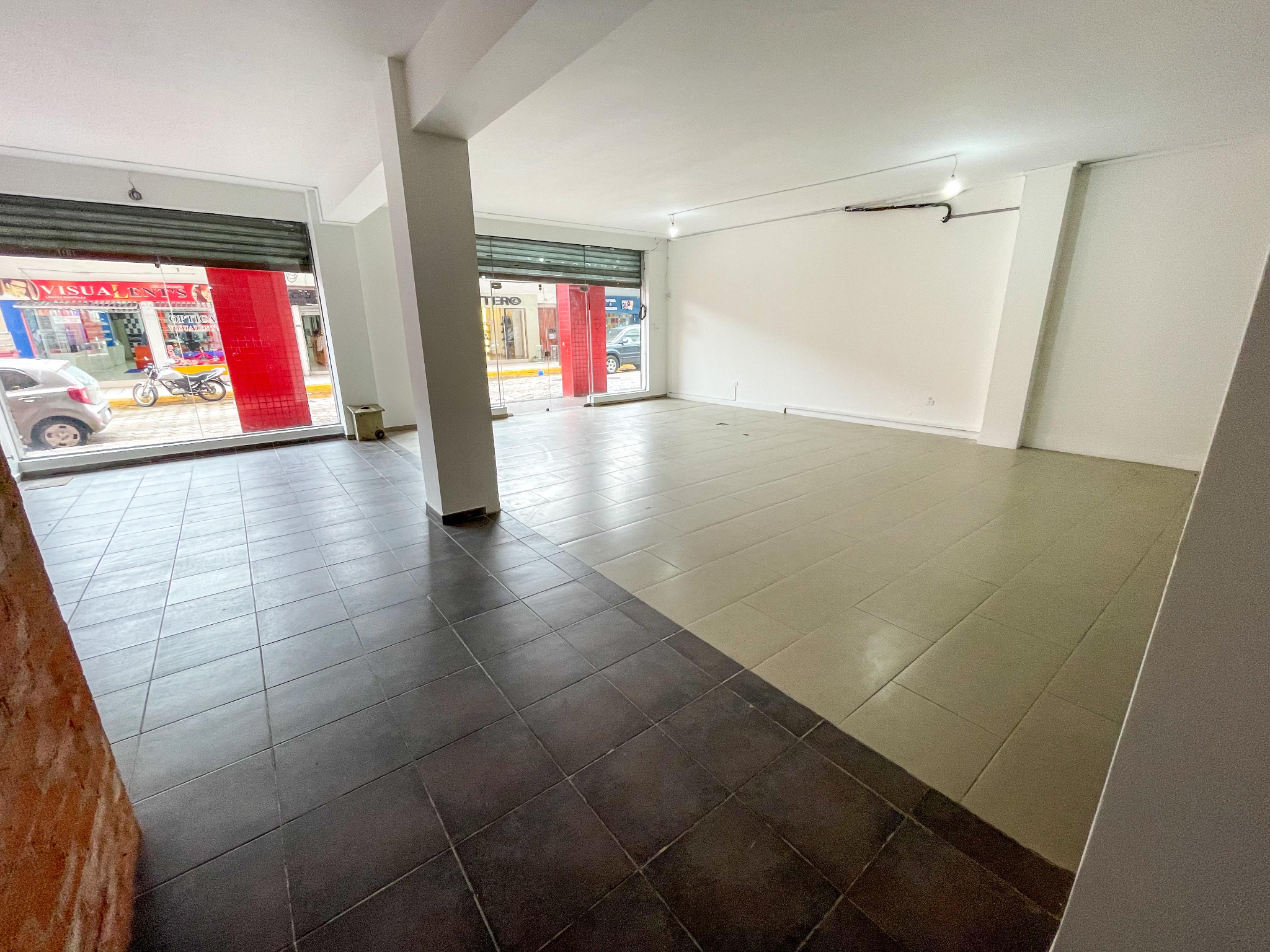 Local Comercial En Alquiler