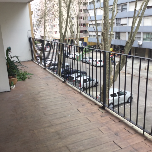 Venta apartamento 3 dormitorios servicio en Pocitos - Bild 2