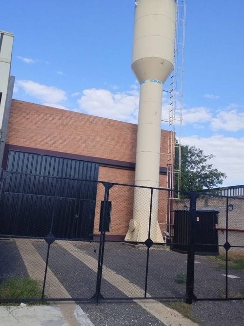 ALQUILO DEPOSITO EN ESTRATEGICA UBICACION ZONA FRIGORIFICO GUARANI ...