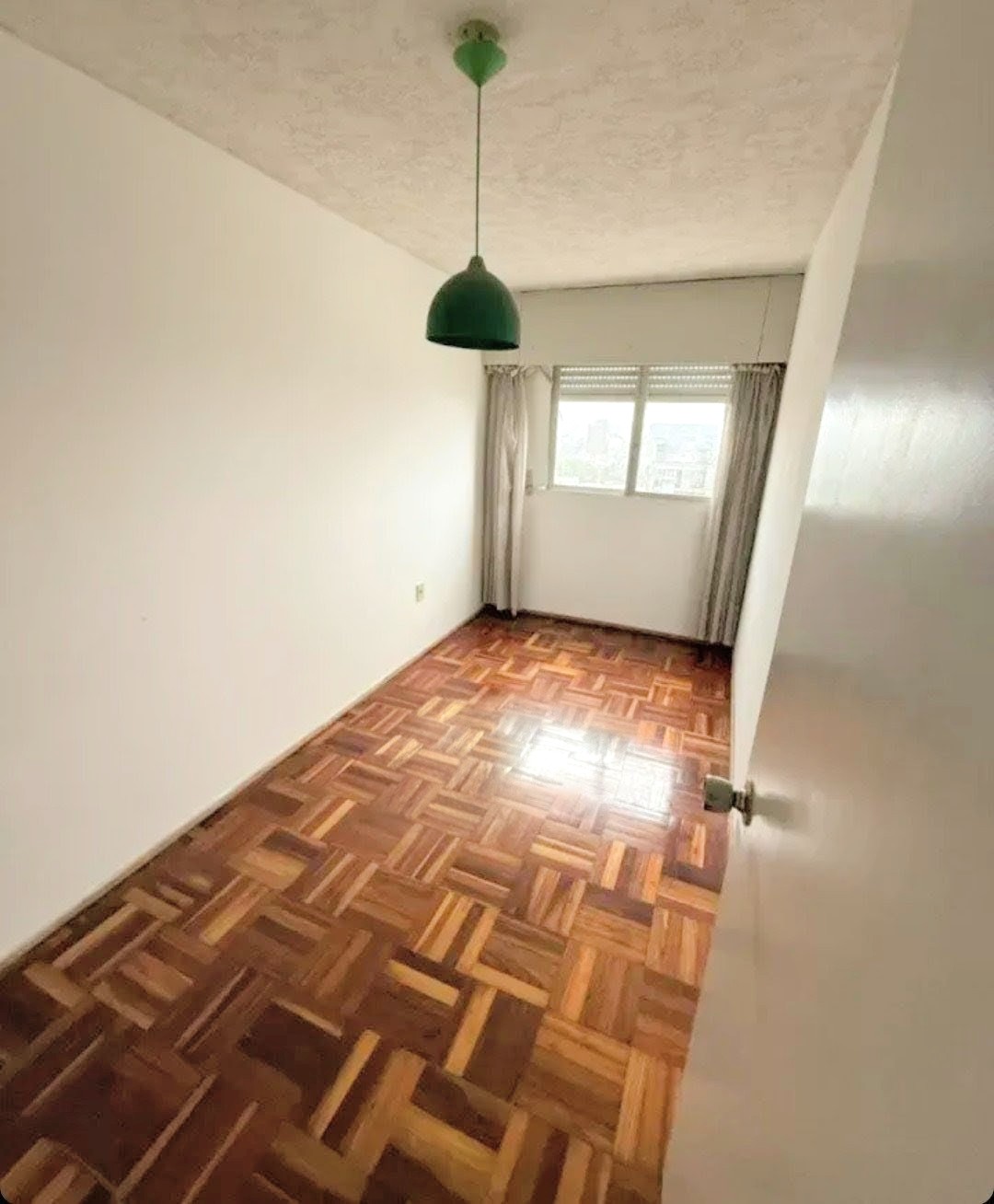 Dueño. Piso 10 Al Frente L.a.herrera 24hs Portería. Muy Seguro - Vista 5