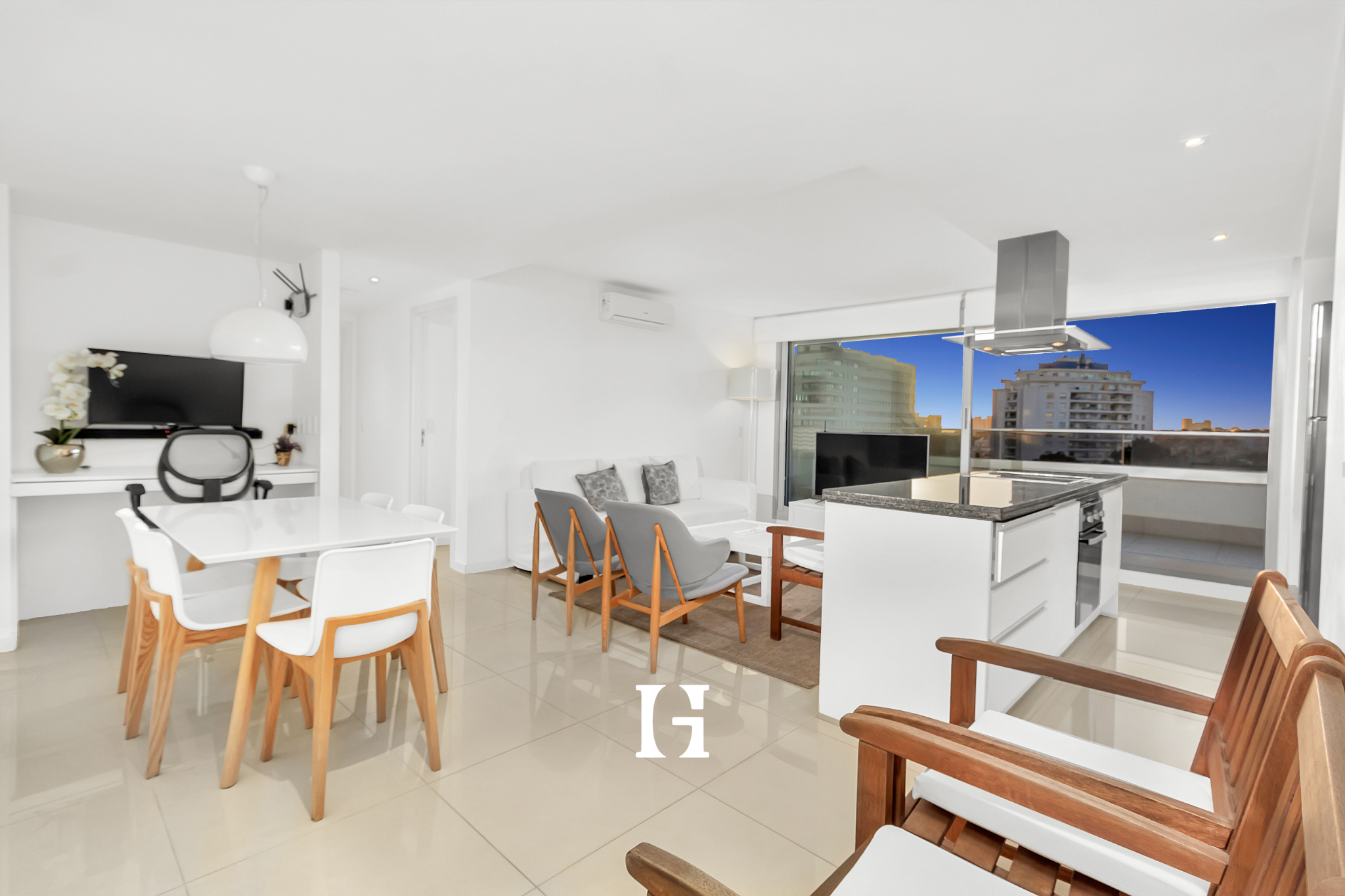 Venta Apto 3 Dorm, 3 Baños, Balcón Y Garage Doble En Playa Brava - Aanzicht 3