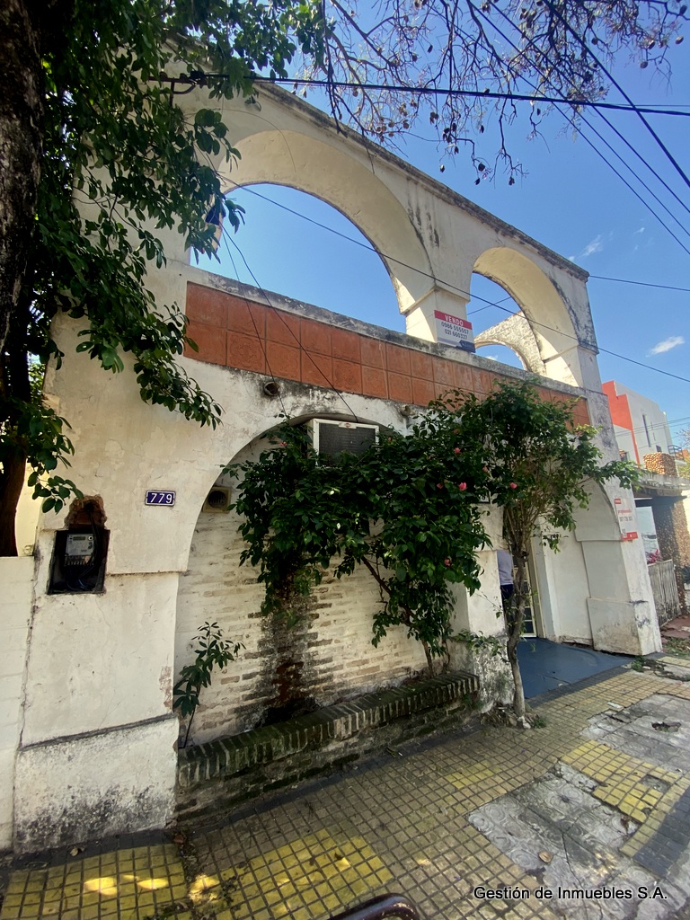 VENDO EN LAS MERCEDES V10212. Ref ZC50E0