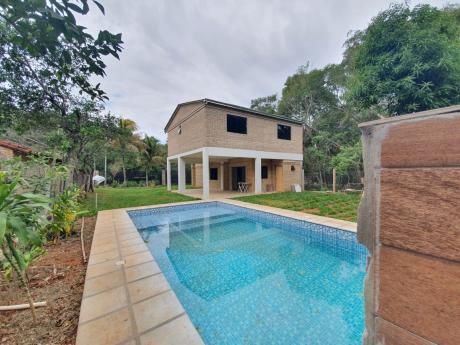 Venta de casas baratas en San Bernardino - InfoCasas.com.py