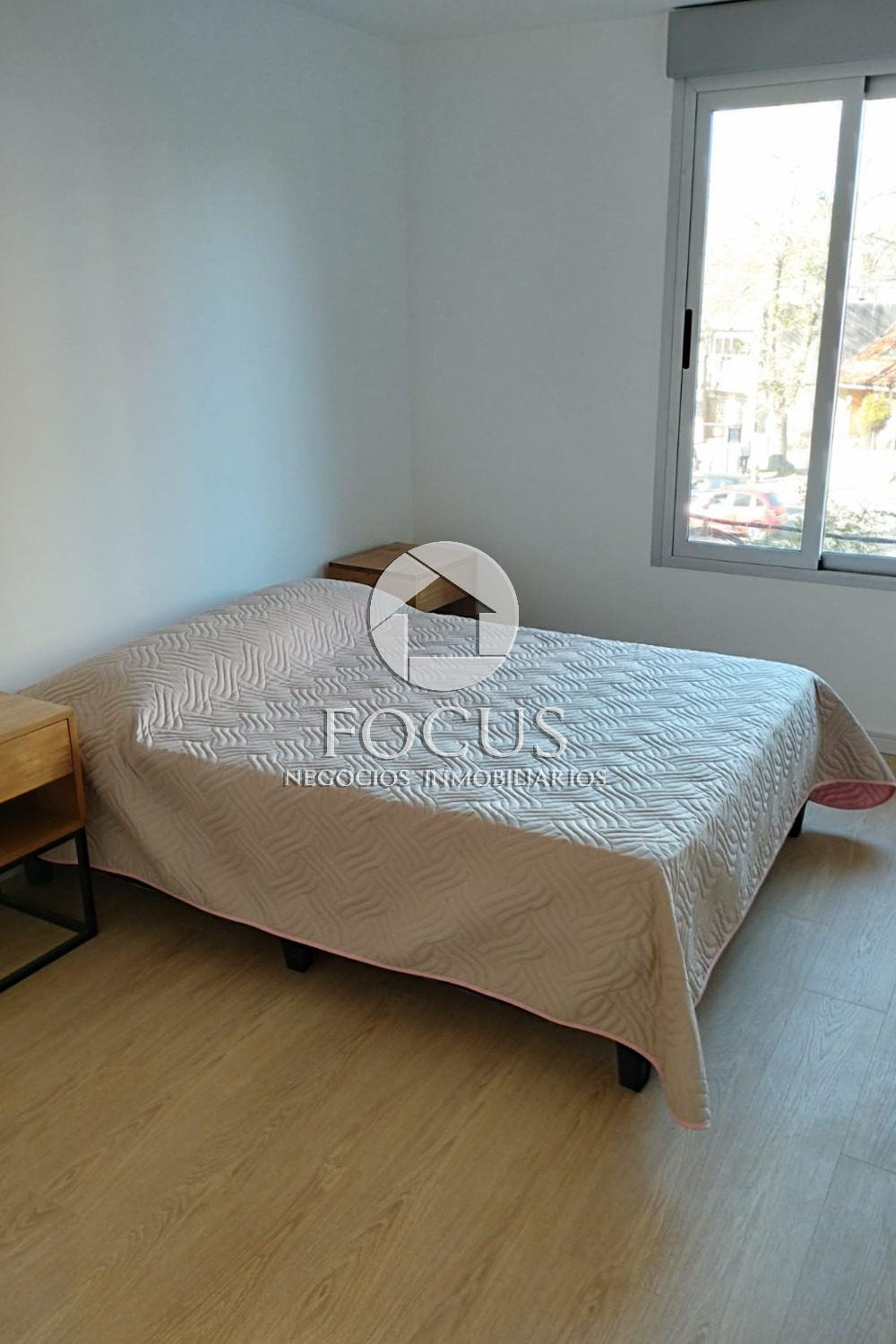 Venta Apartamento 2 Dormitorios con Terraza en Tres Cruces - Widok 6