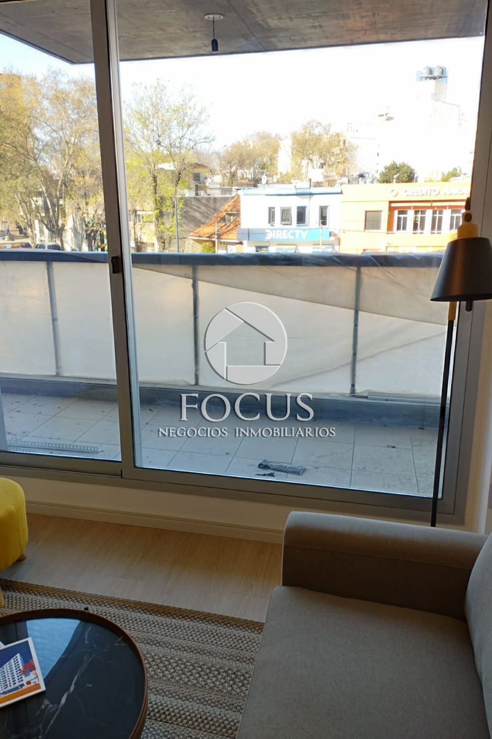 Venta Apartamento 2 Dormitorios con Terraza en Tres Cruces - Widok 3
