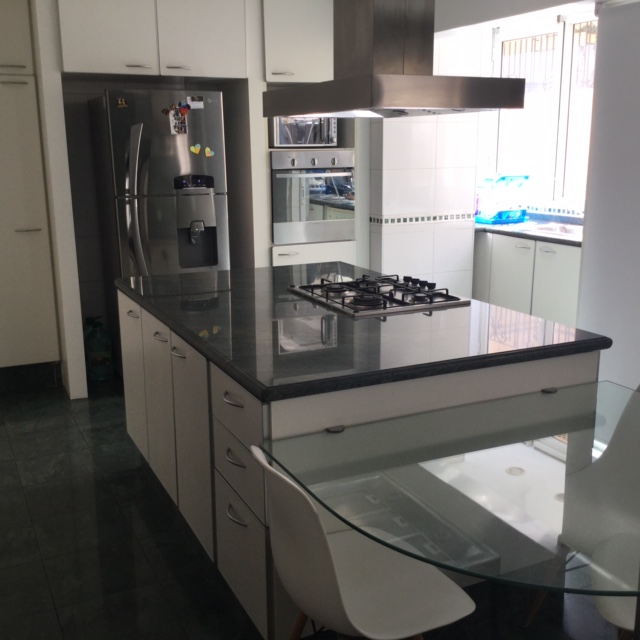 Venta apartamento 3 dormitorios servicio en Pocitos - Bild 5