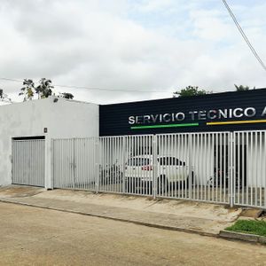 Terreno En Venta De 1.169m2 A Una Cuadra De La Av. Banzer 4to Anillo