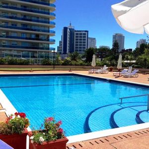 Punta Del Este - Edificio Long Beach - 2-3 Dormitorios