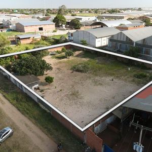 Terreno En Venta En Parque Industrial 6to Y 7mo Anillo