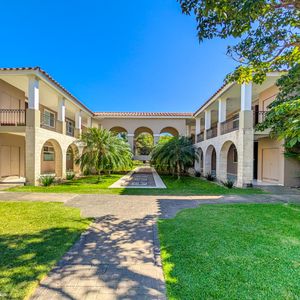 Departamento En Alquiler - Alto Las Palmas