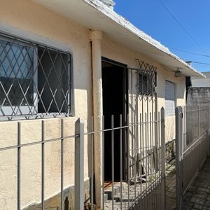 P. Artigas Y Máximo Gómez. Apto. 