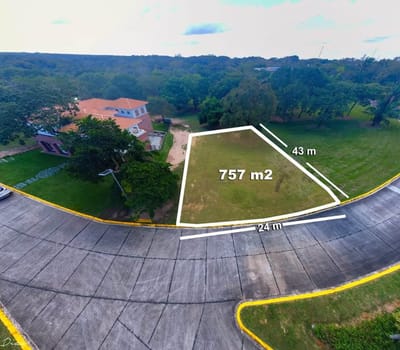 Terreno En Venta En Urubo Village