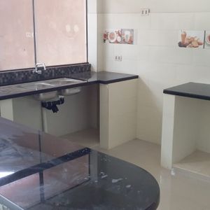 Vendo Casa A Estrenar Sobre El 8º Anillo Y Av. Cumavi
