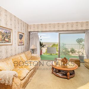Apartamento En Venta En Pocitos De 3 Dormitorios