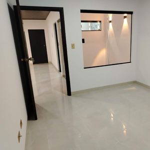 Casa En Venta Urb. 