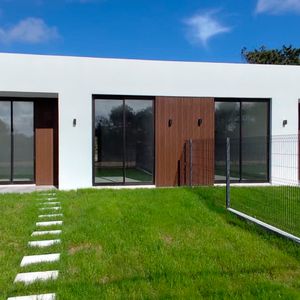 Alquiler De Espectacular Casa De 3 Dormitorios En Pinar Sur Casi El Mar