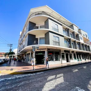 Monoambiente En Alquiler Cerca De La Plaza