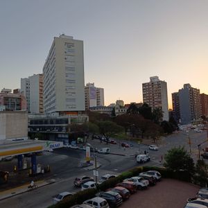 Apartamento De Un Dormitorio Edificio Carioca