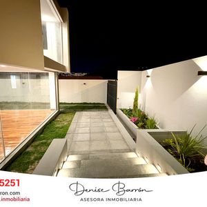 Achumani, Huantaqui, Bella Casa 3d En Suite A Estrenar En Venta