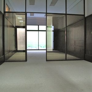 Edificio De Oficinas