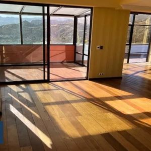 Departamento En Alquiler En Cota Cota Con Terraza Privada