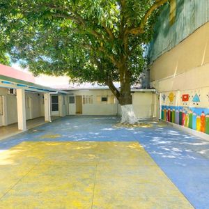 Casa Comercial En Alquiler