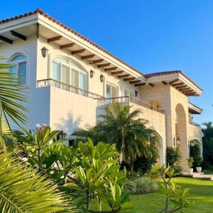 Casa En Venta De Lujo En Urubo 5 Suite 