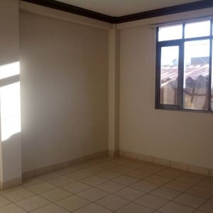 Departamento En Anticretico, M. Perez Y Parg Lincoln